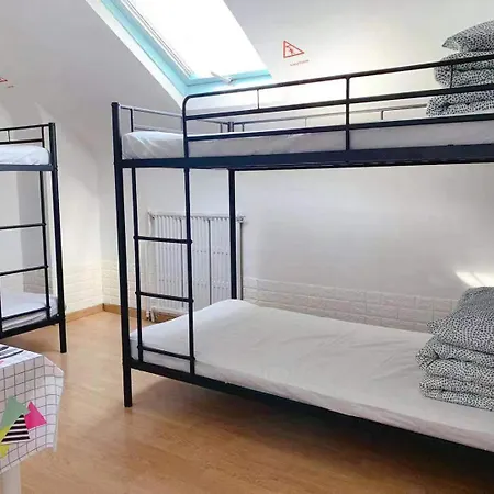 Rainbow Villa, One Bed In Shared Dormitory Room, Please Choose Male Or Female Room Correctly, Not Mixed, Check In From 16H00 To 23H50-2